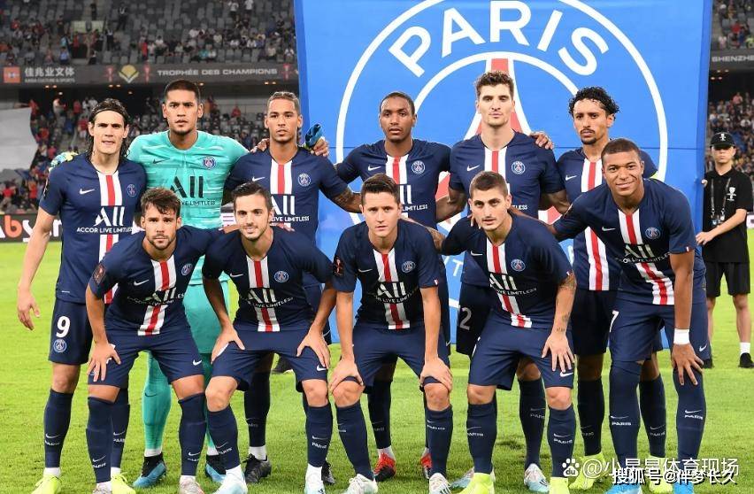 无论是里昂, 萨特里亚诺 无论是里昂, 萨特里亚诺