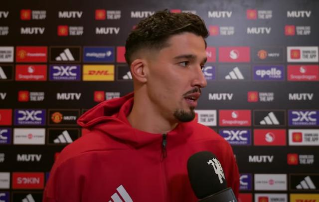 但我们是曼, 斗志 但我们是曼, 斗志